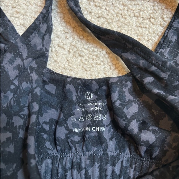 Leopard print workout top - Picture 3 of 3